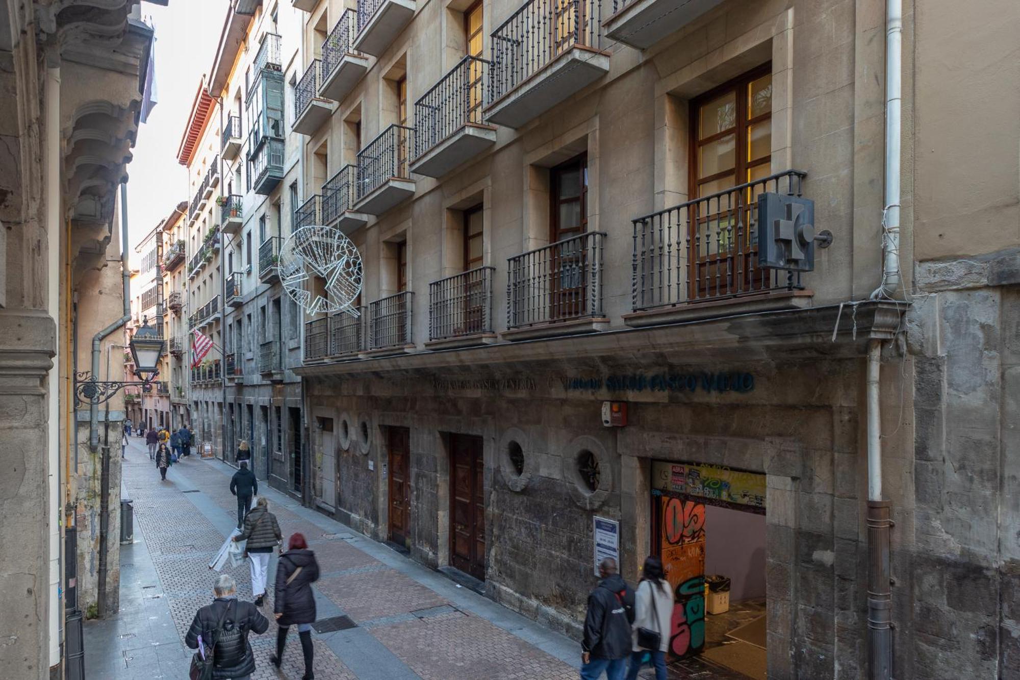Apartamento Centrico Casco Viejo Bilbao Exterior photo